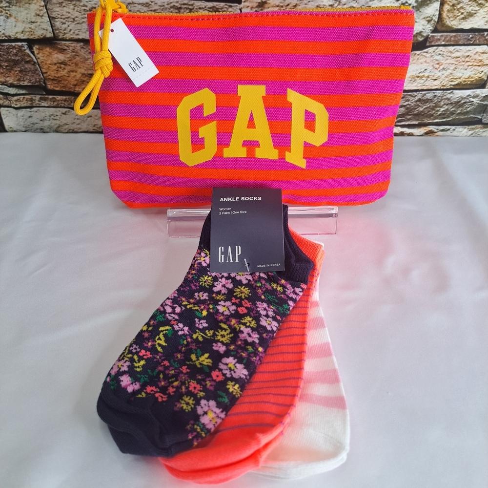 GAP Pink & Orange Striped Pouch with Black Floral, Coral and Pink Ankle Socks